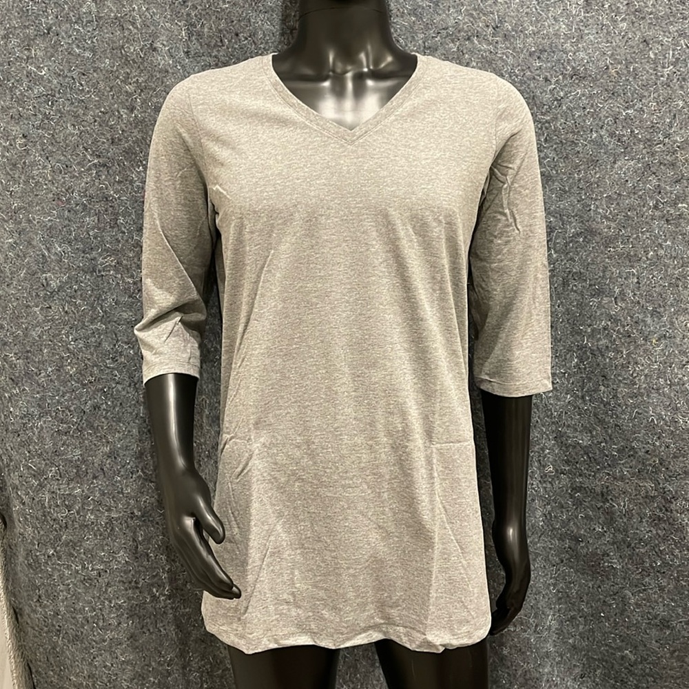 NEW Woman Within Women's 14/16 Medium GRAY Three-Quarter Sleeve V-Neck Tunic